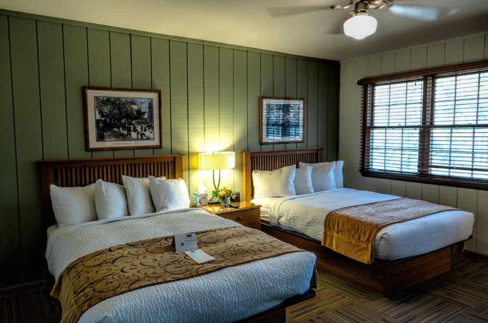 Quadruple Room interior